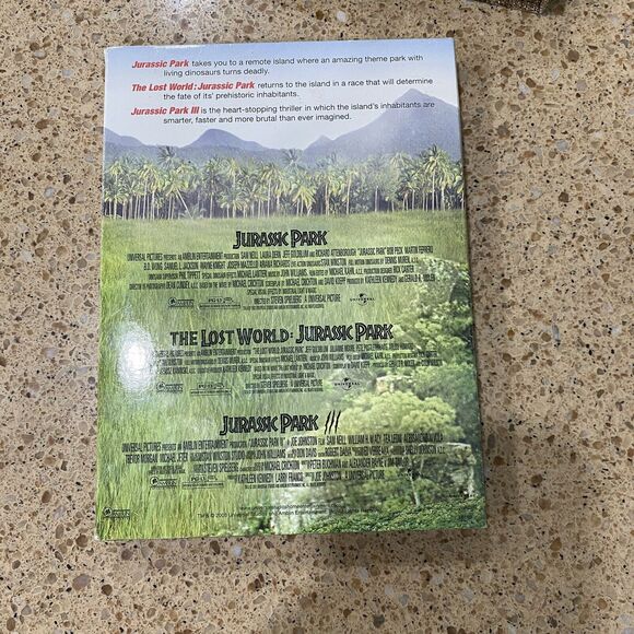 Jurassic Park: The Franchise Collection Adventure Pack - 3-Disc DVD Box Set - Picture 5 of 5